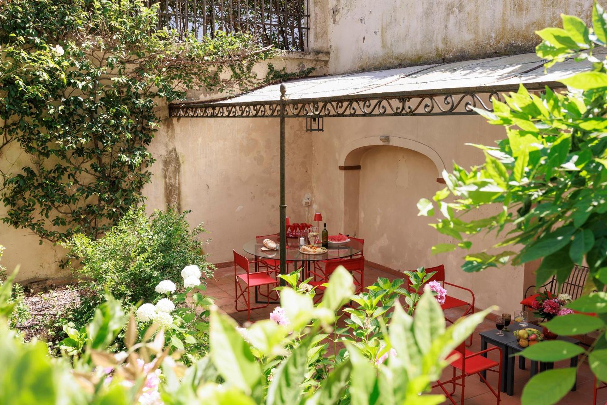 Florence Huge Apartment With Private Garden Eksteriør bilde